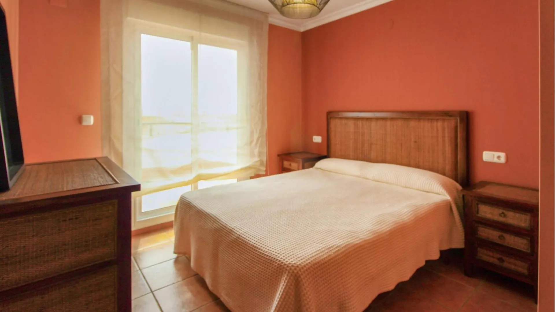 Awesome Apartment In Estepona With House Sea View