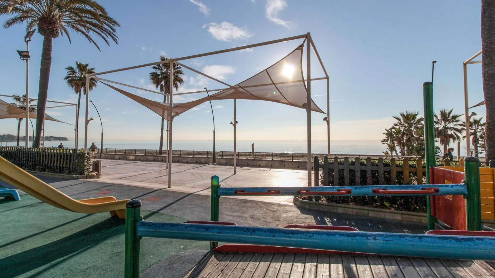 Awesome Apartment In Estepona With House Sea View 0*,  İspanya